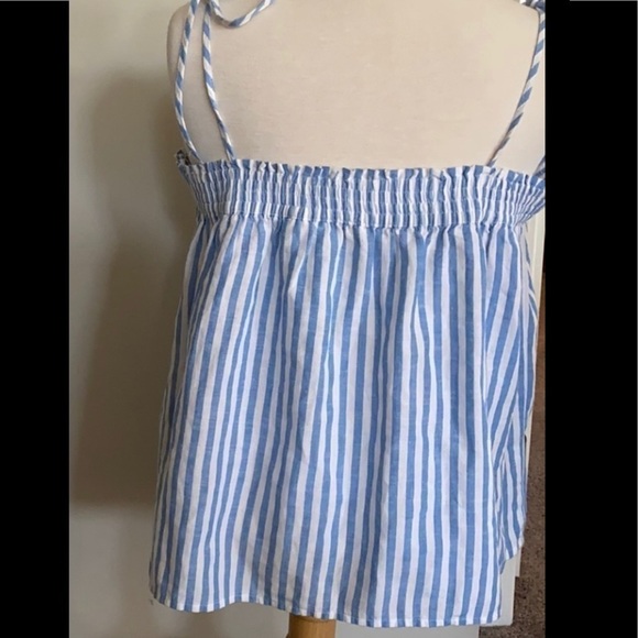 Levi’s Blue & White Smocking and shoulder ties linen viscose Size XL - Picture 2 of 7